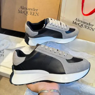 Alexander McQueen Black Gray Chunky Platform Sole Suede And Leather Panel Construction Lifestyle Sneakers