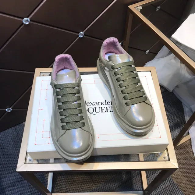 Alexander McQueen sneakers oversized, verde exército, roxo, sola de plataforma, upper de couro sintético suave, sneakers lifestyle 6