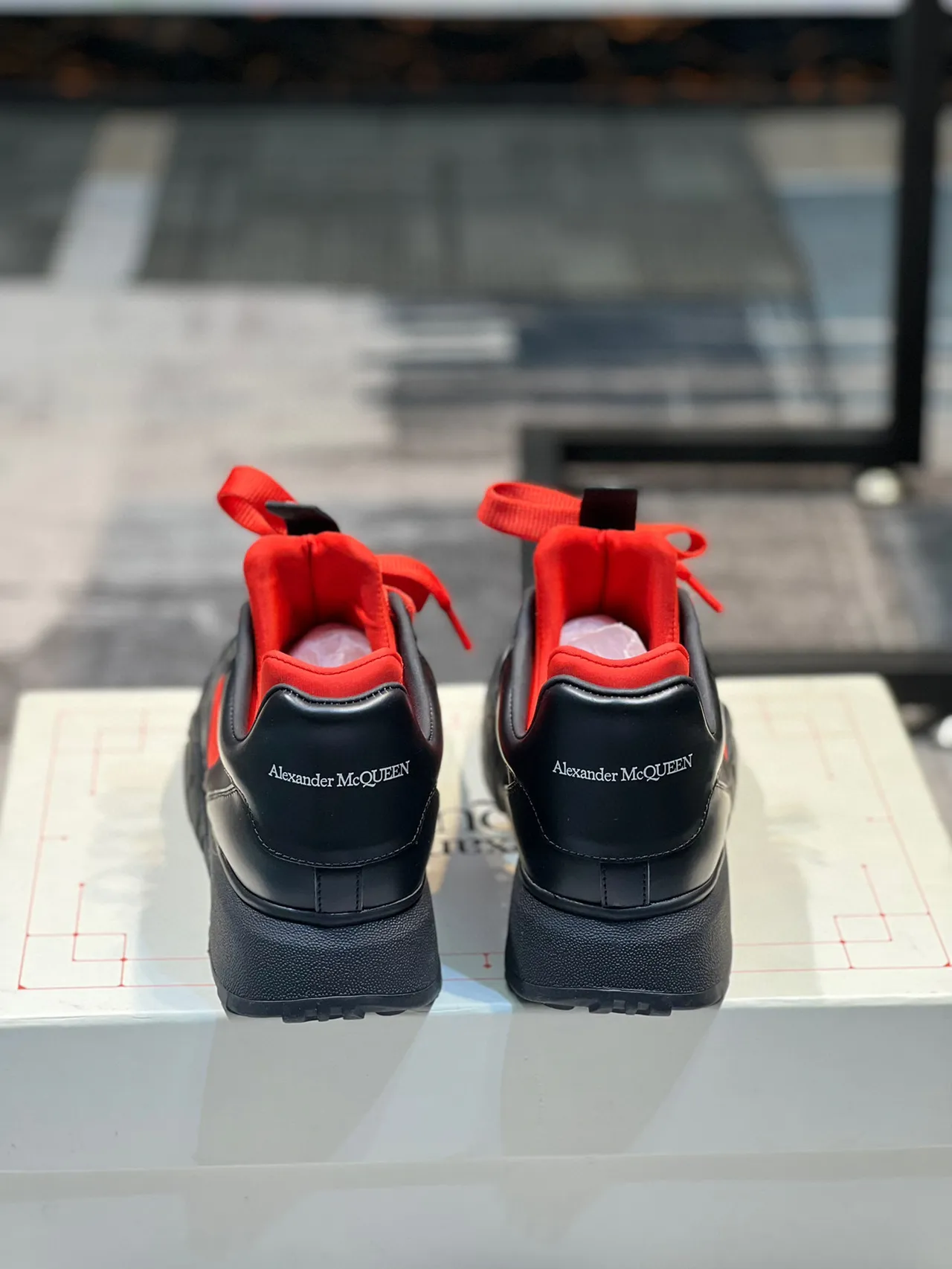 Alexander McQueen Oversized Sneaker Black Red Chunky Sneakers 2
