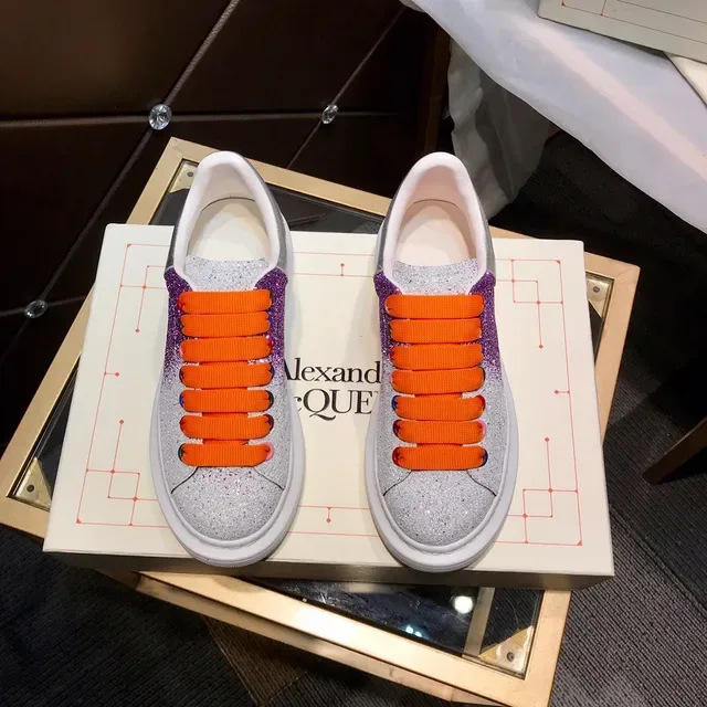Alexander McQueen حذاء رياضي Oversized فضي بنفسجي لامع تدرج أعلى ألاس تيك ريبون ليس lifestyle حذاء رياضي 9
