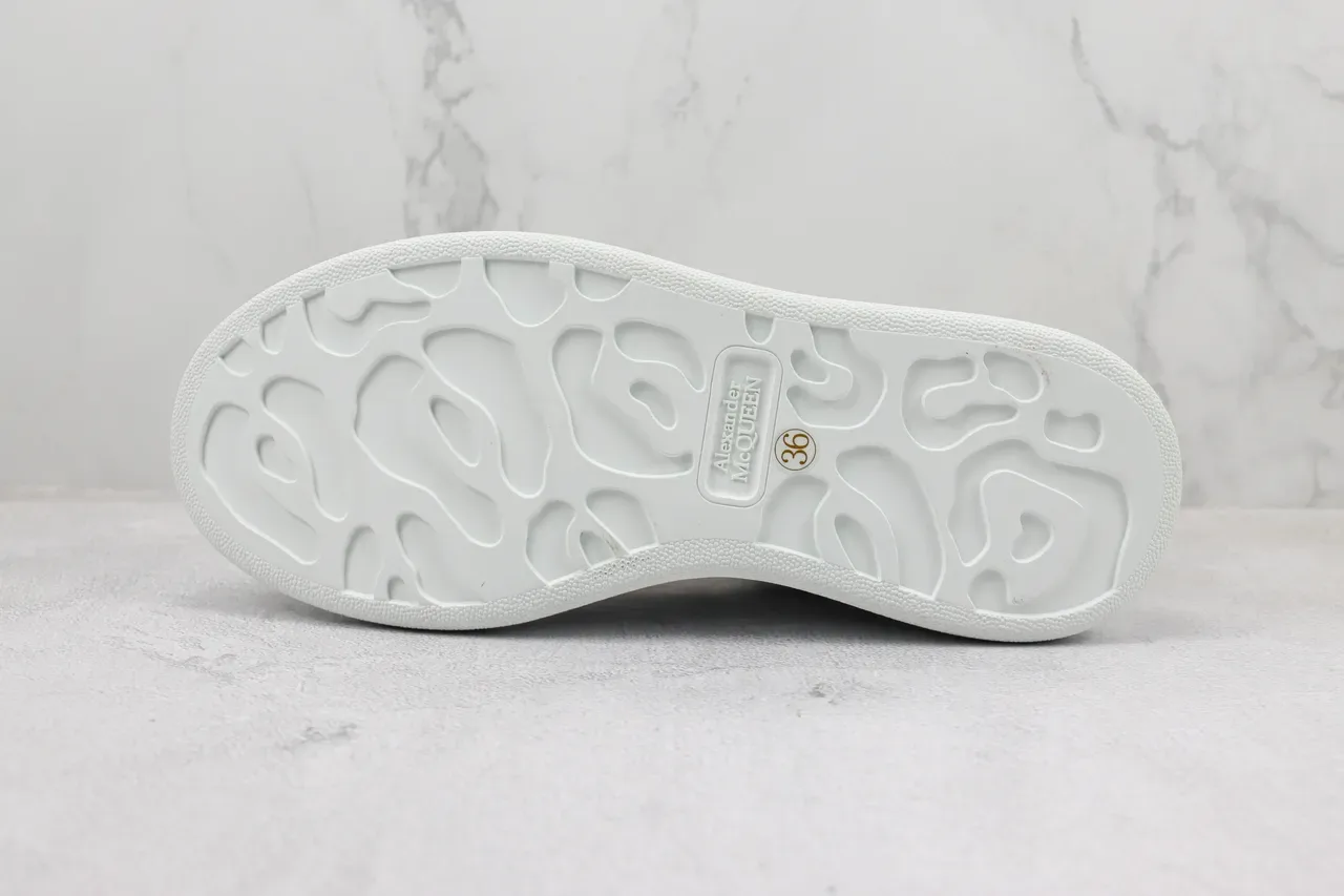 Alexander McQueen Oversized Sneaker White Beige Platform Sole Perforated Toe Cap Lifestyle Sneakers 8