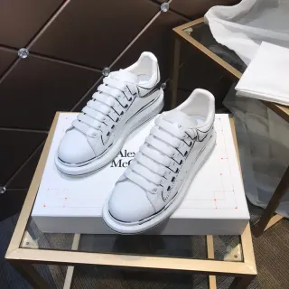 Alexander McQueen Oversized Sneaker White Black Leather Upper Line-Art Sketch Detailing Lifestyle Sneakers