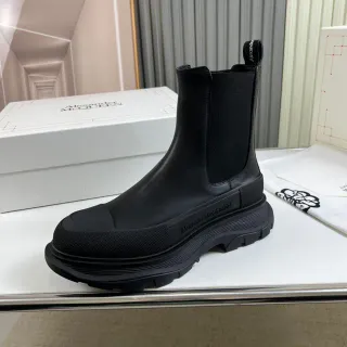 Alexander McQueen Tread Slick Black Chelsea Boots