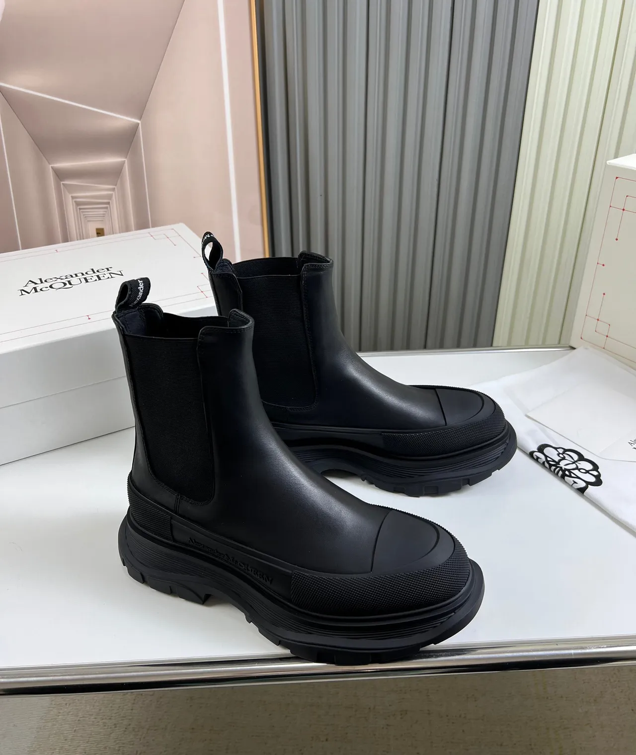 Alexander McQueen Tread Slick Black Chelsea Boots 8