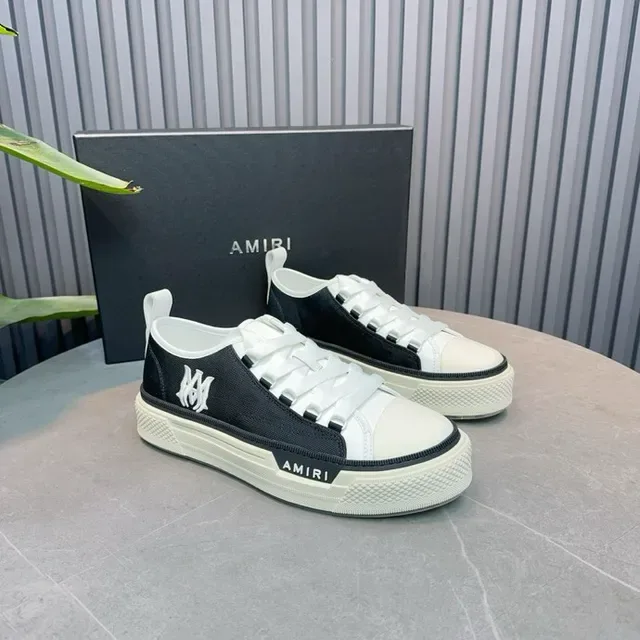 Amiri Skel Top Low Black and White حذاء أسلوب حياة 5