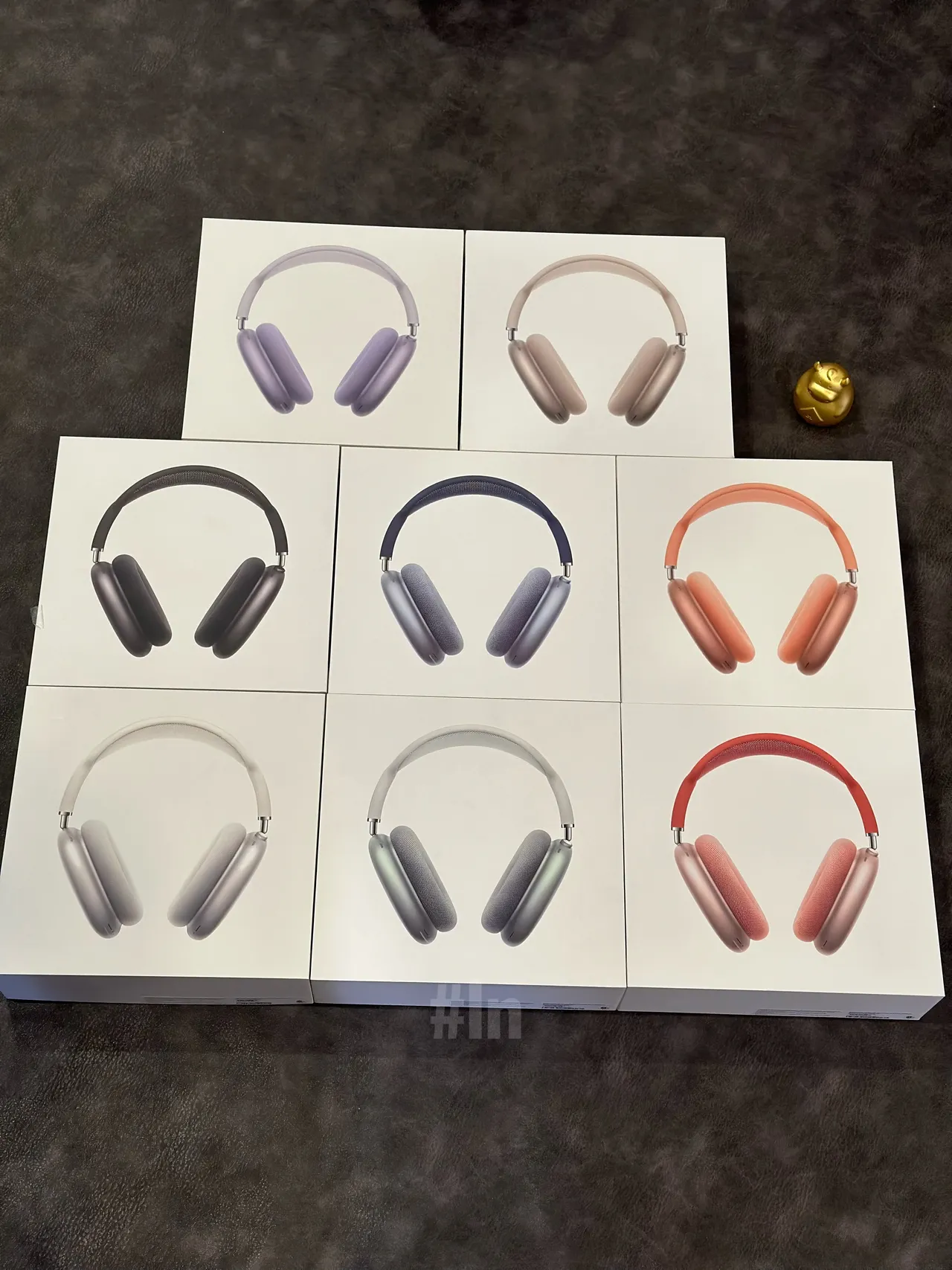 Apple AirPods Max Space Gray Over-ear Headphones 9