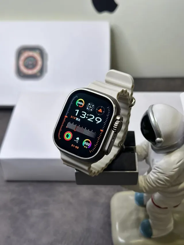 Apple Ultra 2 Gray Silver Rugged Titanium Case Flat Sapphire Crystal Sports Watch 4