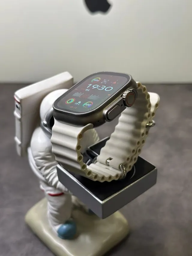 Apple Ultra 2 Gray Silver Rugged Titanium Case Flat Sapphire Crystal Sports Watch 6
