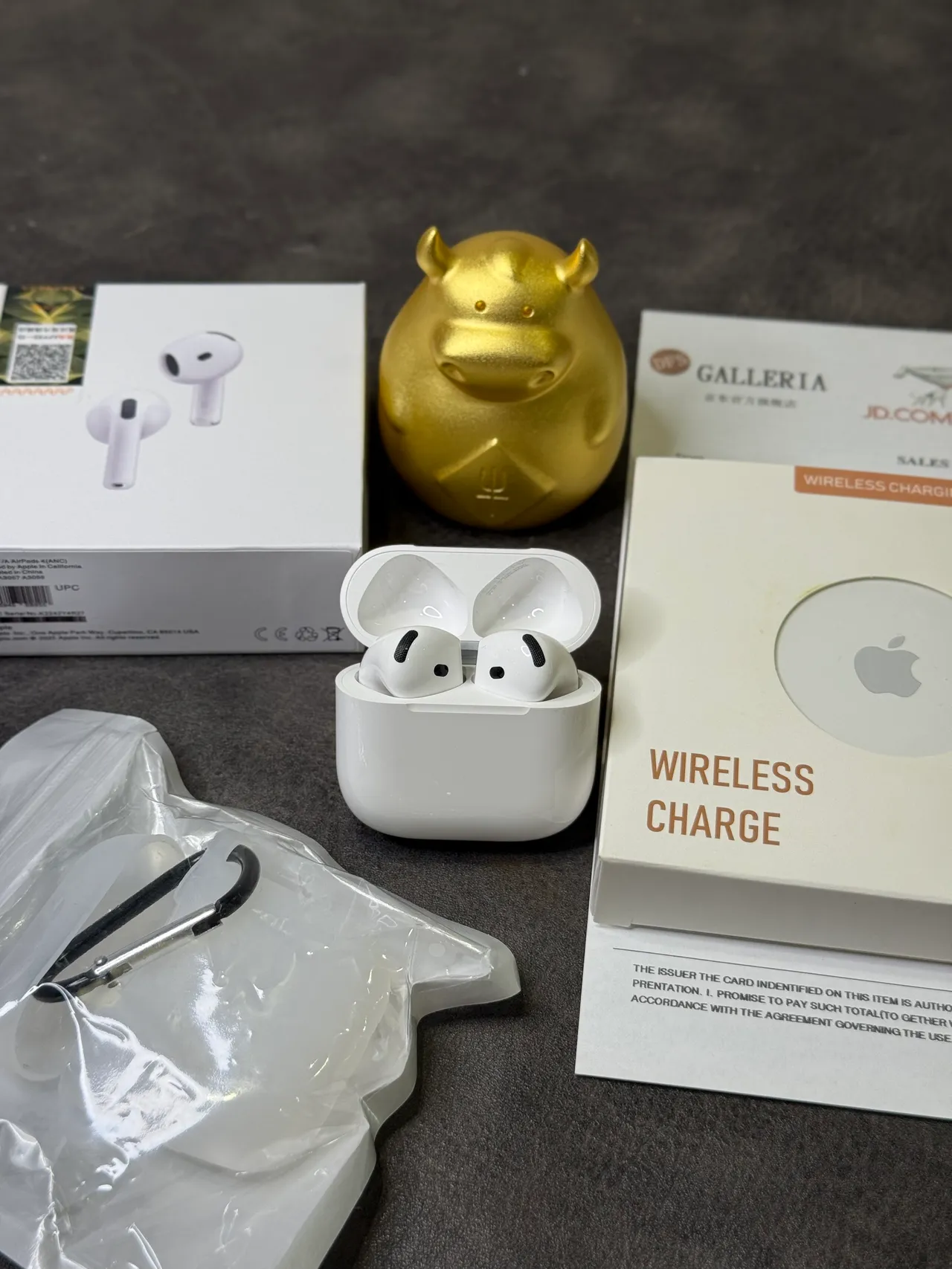 Apple White Black Stem-Style Open-Fit TWS Earbuds 5