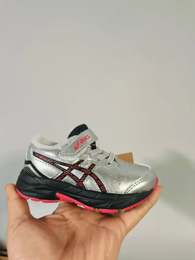 ASICS Beige Navy Low-Top Velcro Strap Closure Running Shoes 11