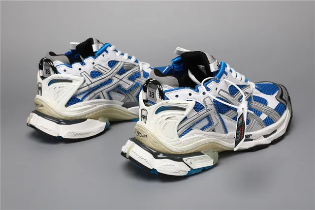 ASICS Blanco Azul Chunky Retro Runner Mesh-and-Synthetic Overlay Zapatillas de Running 3