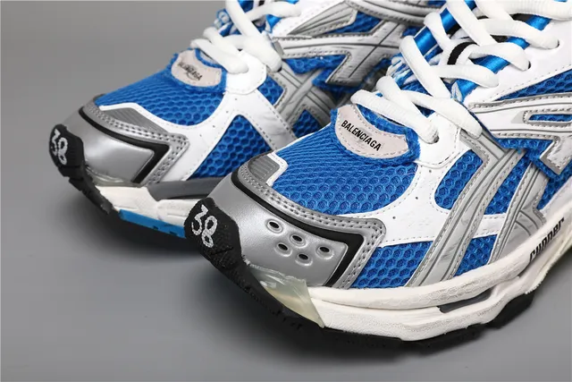 ASICS Blanco Azul Chunky Retro Runner Mesh-and-Synthetic Overlay Zapatillas de Running 4
