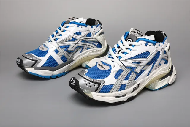 ASICS Blanco Azul Chunky Retro Runner Mesh-and-Synthetic Overlay Zapatillas de Running 5
