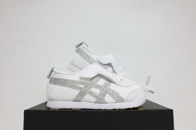ASICS أبيض أزرق بدون أربطة شريط فيلكرو نقشة النمر لوجو سنيكرز لايف ستايل 5