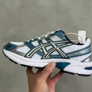 ASICS White Blue Mesh Upper Synthetic Cage Overlays Running Shoes