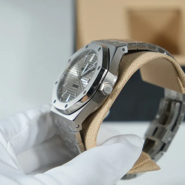 Audemars Piguet Royal Oak Silver Gray Tapisserie Mechanical Watch 7