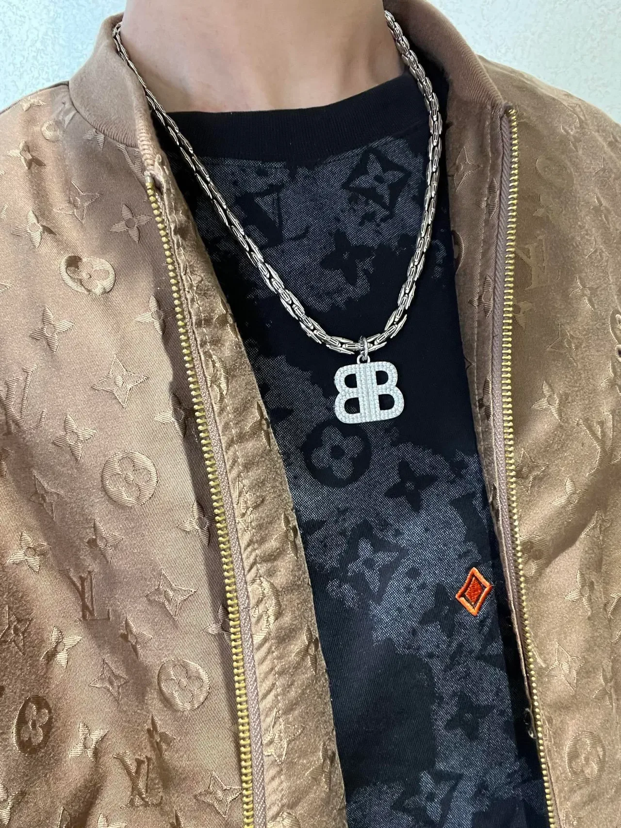 Colar Balenciaga BB Pêndano de Cristal Corrente Grossa 5
