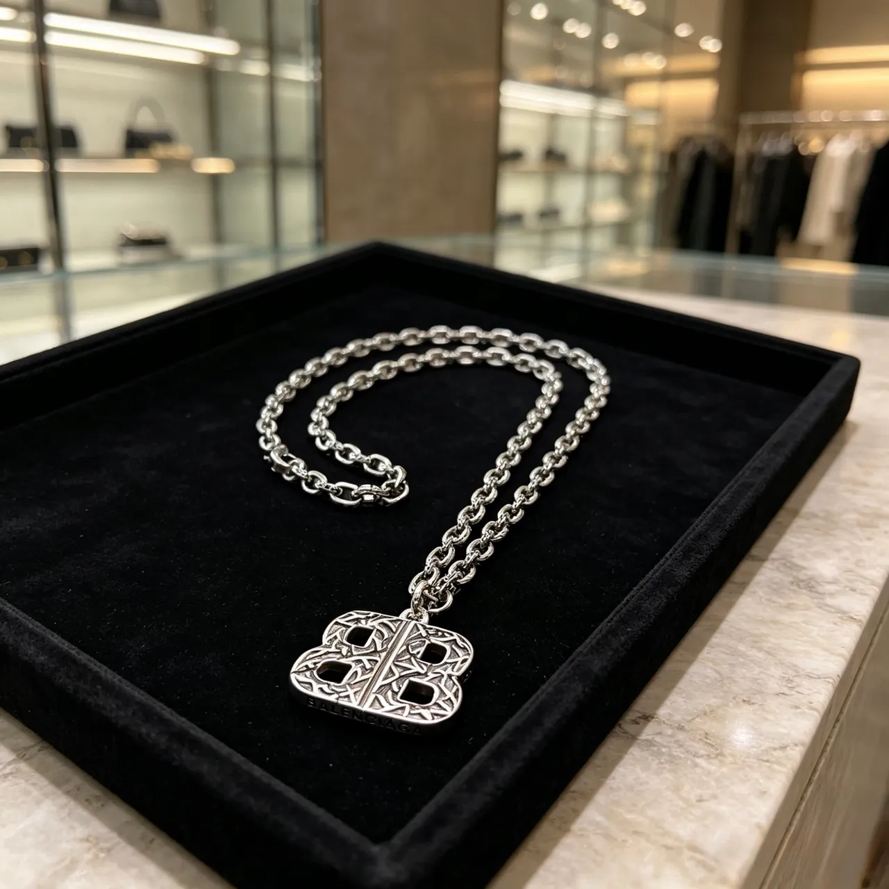 Balenciaga BB Monogram Prata Preto Corrente de Elos Pesados Pingente Ornado 6