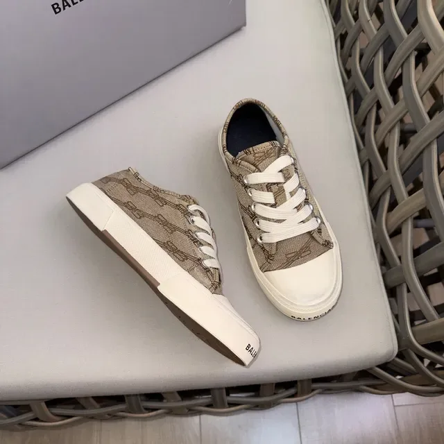 Balenciaga Beige White Monogrammed Canvas Upper Creamy Rubber Sole Lifestyle Sneakers 4