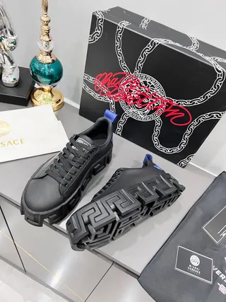 Balenciaga Defender Preto Greek Key tênis chunky 9