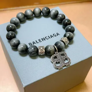 سوار Balenciaga لوجو بندانت من الخرز