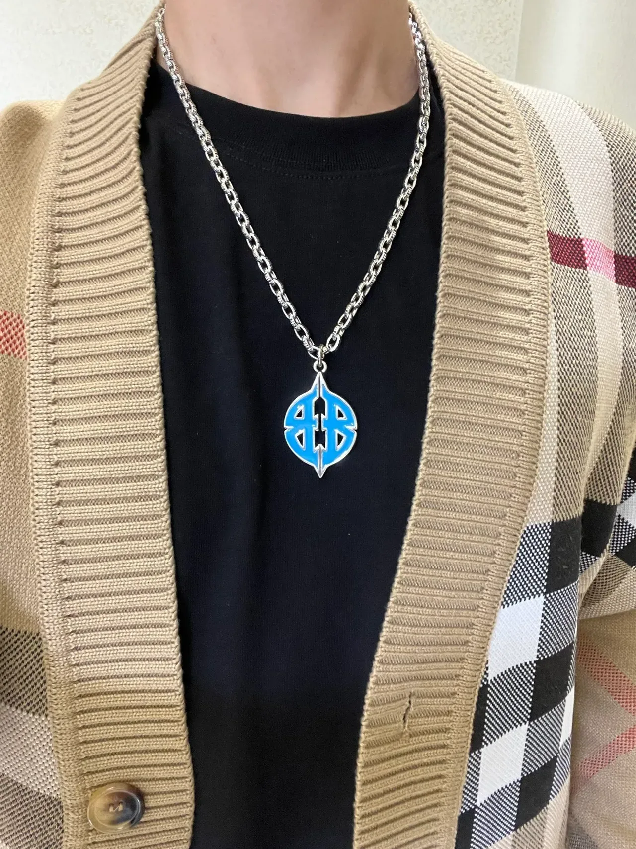 Balenciaga Logo Pendente Corrente Curb Prateada Azul Esmaltada Monograma Colar 4