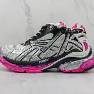 Balenciaga Runner فضي أبيض أسود وردي حذاء رياضي سميك