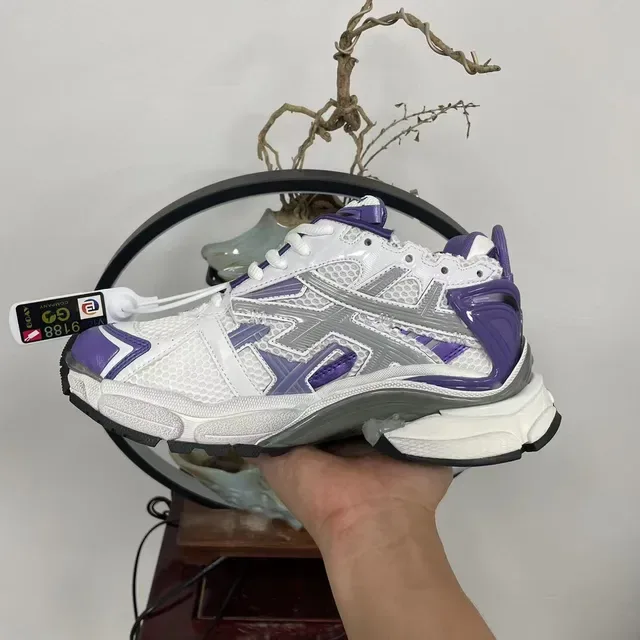 Balenciaga Runner chaussures chunky blanches violettes grises 5