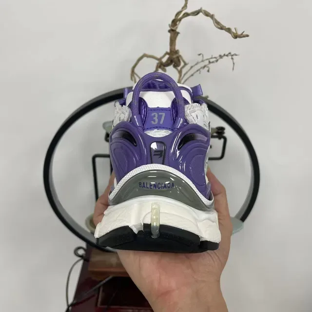 Balenciaga Runner chaussures chunky blanches violettes grises 6
