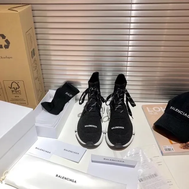 Balenciaga Speed Trainer sneakers de mode de vie noir et blanc en maille 2