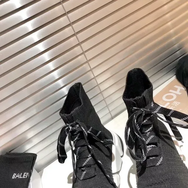 Balenciaga Speed Trainer sneakers de mode de vie noir et blanc en maille 6