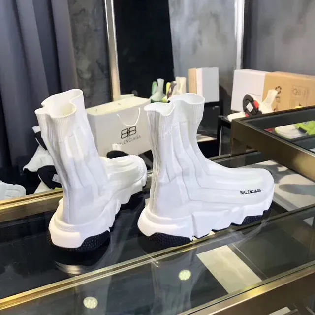 Balenciaga Speed Trainer sneakers lifestyle blanches et noires 2