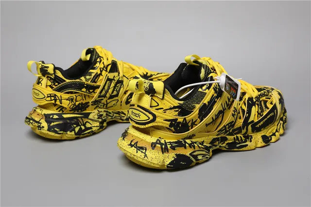 Balenciaga Track Sneaker Jaune/Noir Graffiti-Print Baskets chunky 3