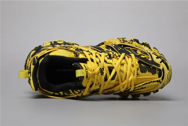 Balenciaga Track Sneaker Jaune/Noir Graffiti-Print Baskets chunky 7