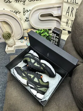 Balenciaga Track Trainer Tênis Chunky Borgonha 3