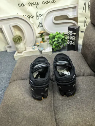 Balenciaga Track Trainer Tênis Chunky Borgonha 18