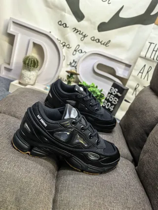 Balenciaga Track Trainer Tênis Chunky Borgonha 19