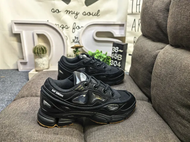 Balenciaga Track Trainer Tênis Chunky Borgonha 21