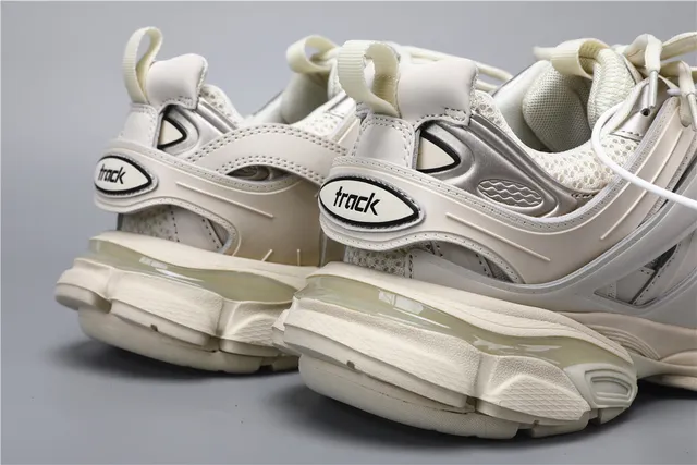Balenciaga Track Trainer sneakers chunky couleur crème 2