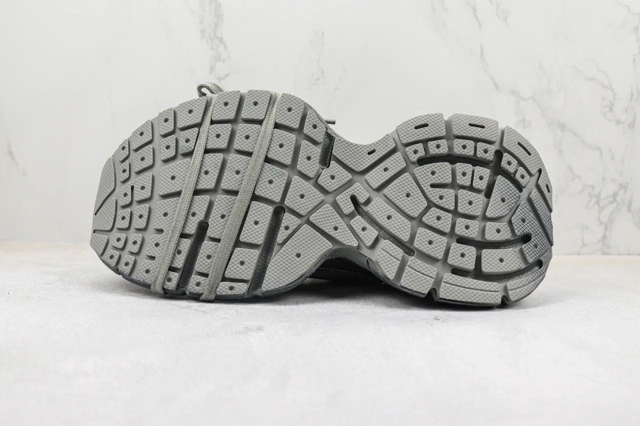Balenciaga Track Trainer Cinza Monocromático Tênis Chunky 8