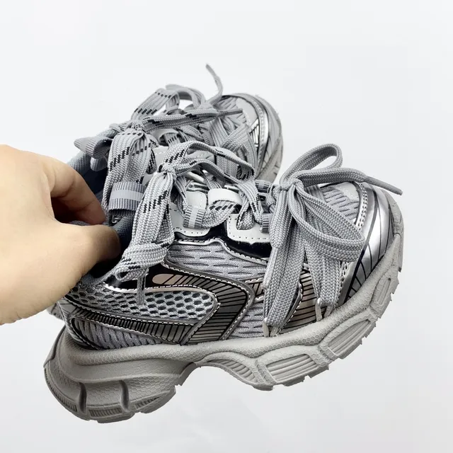 Balenciaga Track Trainer حذاء رياضي وردي وفضي سميك 8