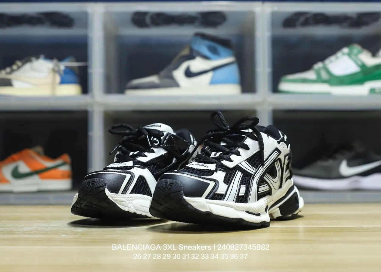 Balenciaga Track Trainer أبيض أحمر أسود رمادي أصفر نيون سينيكرز تشونكي 15