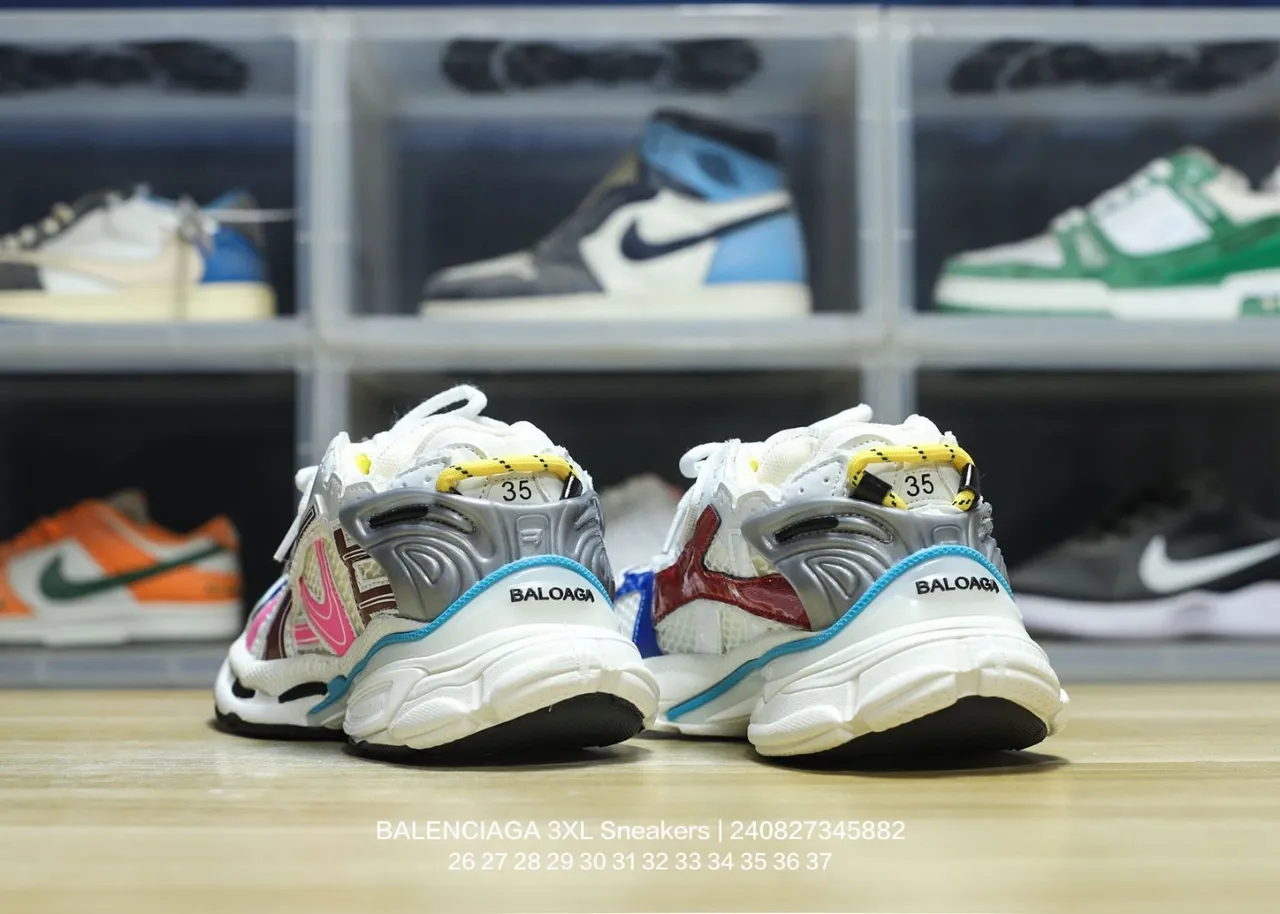 Balenciaga Track Trainer أبيض أحمر أسود رمادي أصفر نيون سينيكرز تشونكي 23