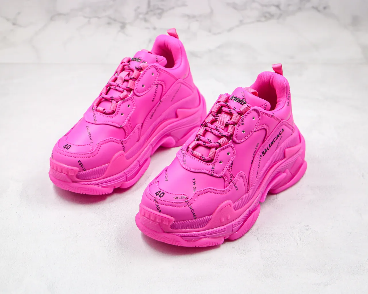 Balenciaga Triple S Monocromo Rosa Tênis Chunky 7