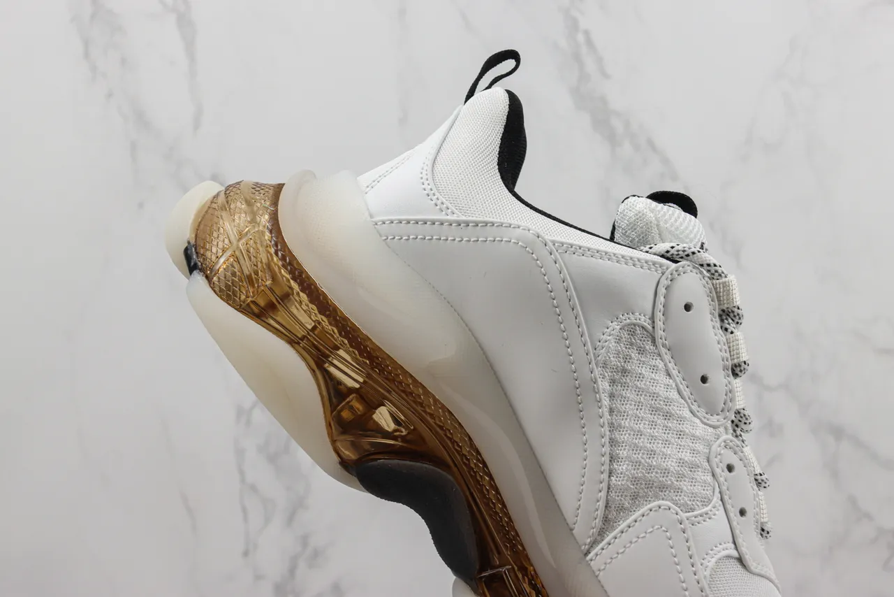 Balenciaga Triple S sneakers chunky blanches et dorées 5