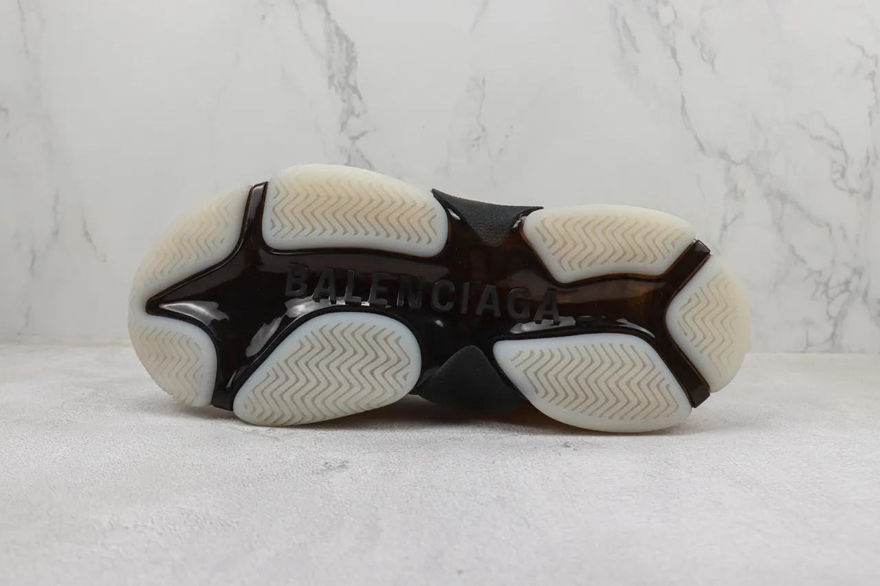 Balenciaga Triple S sneakers chunky blanches et dorées 8