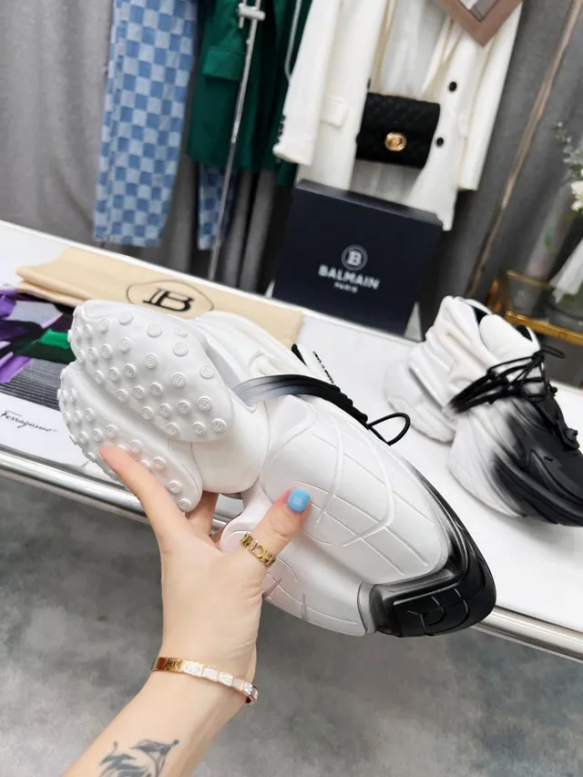 Balmain B-Bold Gradient Black-to-White Chunky Sneakers 6