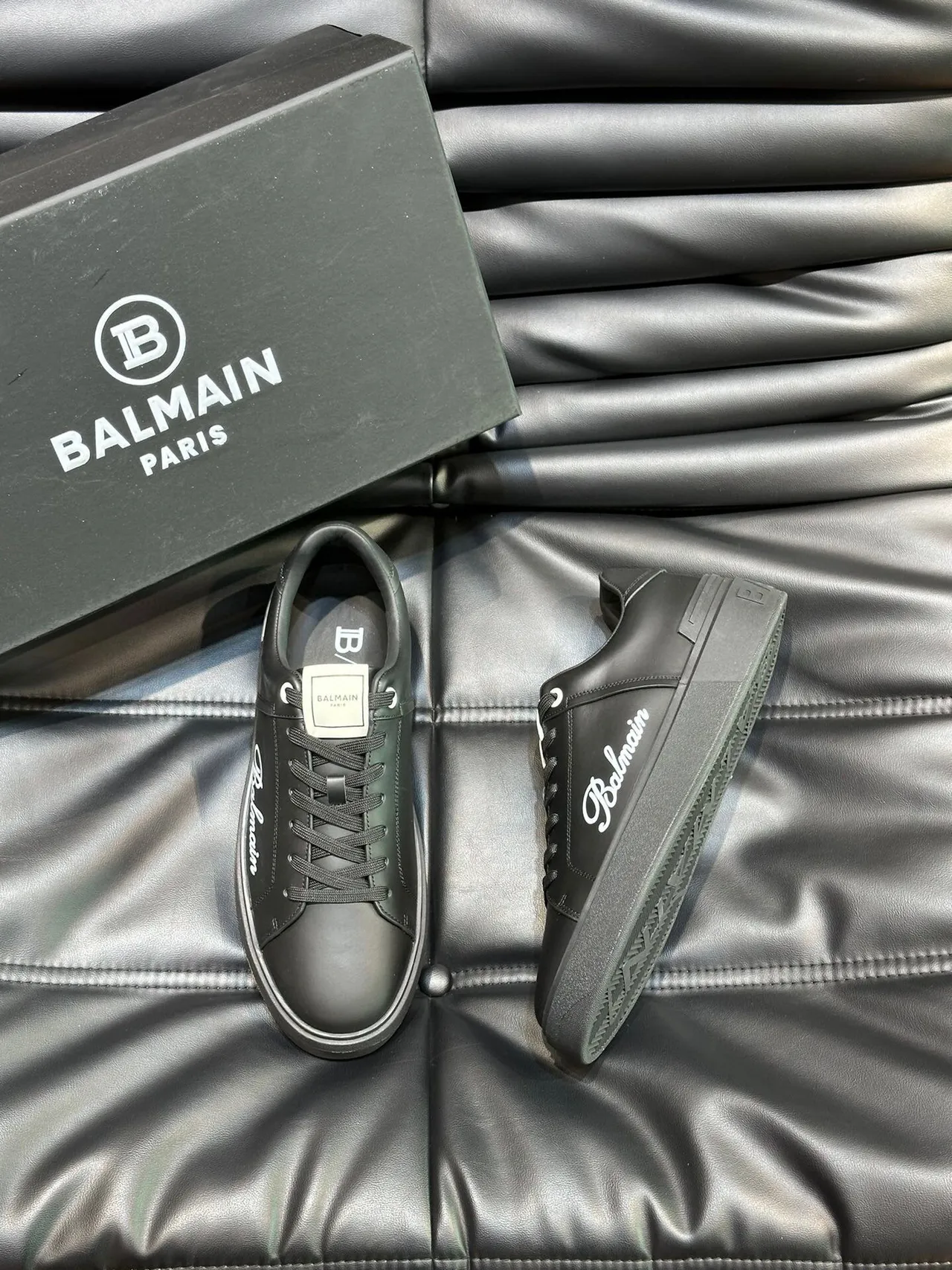 Balmain B-Court Tênis Lifestyle de Couro Preto 3