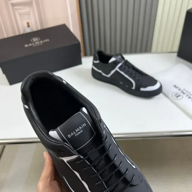 Balmain Preto Branco Parte Superior de Couro Estruturado Painéis de Onda Assimétrica Sneakers Lifestyle 3