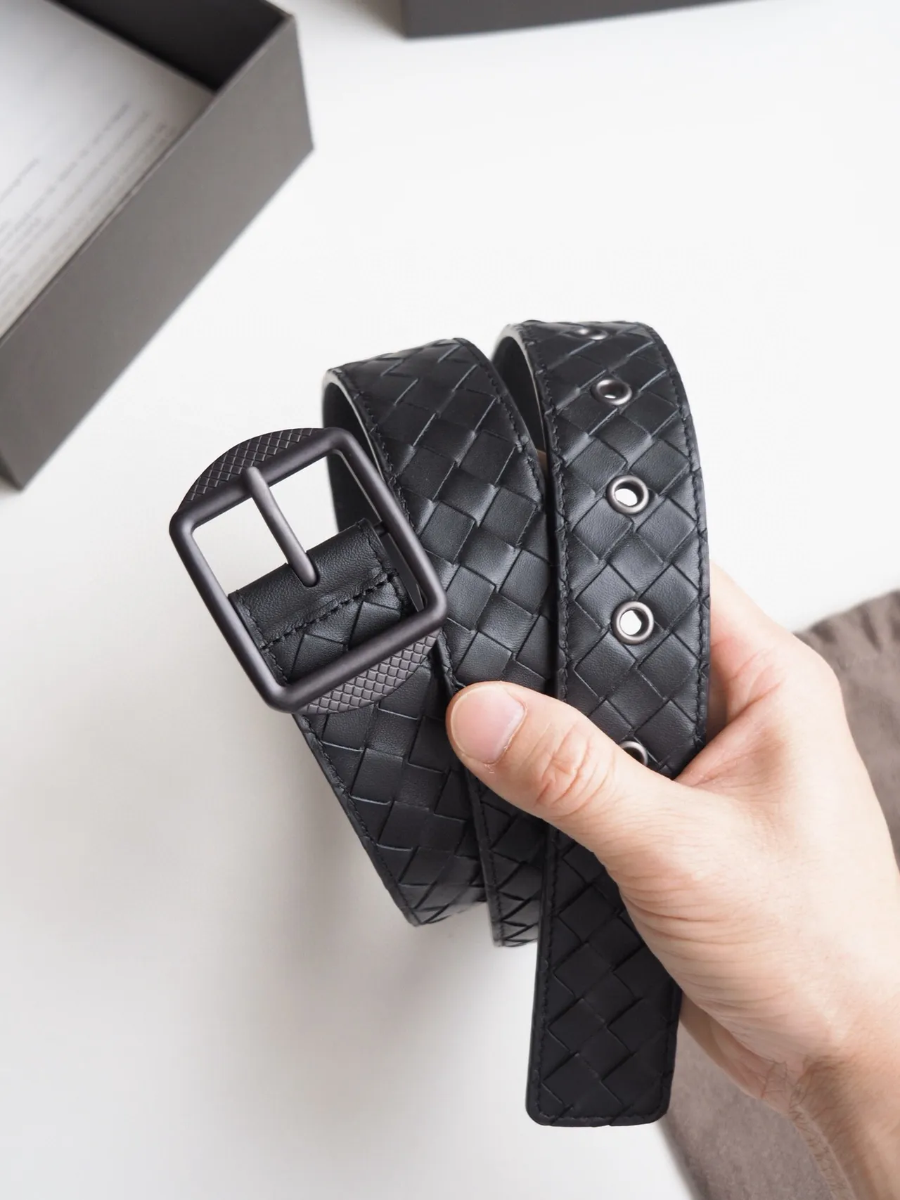 Bottega Veneta Cassette Intrecciato ceinture en cuir tressé 5